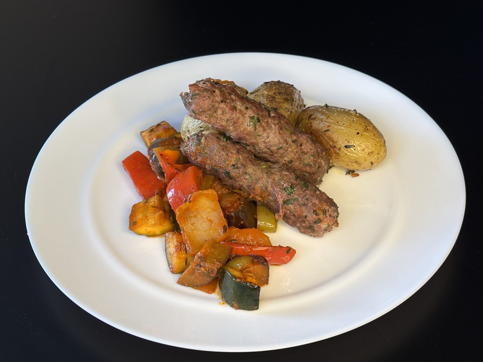 Gegrilltes Gemüse auf einem Buffet in Seligenstadt.